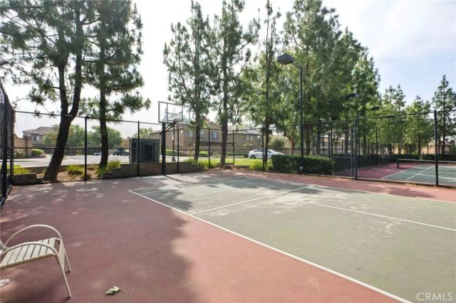 16008 Jamie Lane 10, Fontana, CA 92336