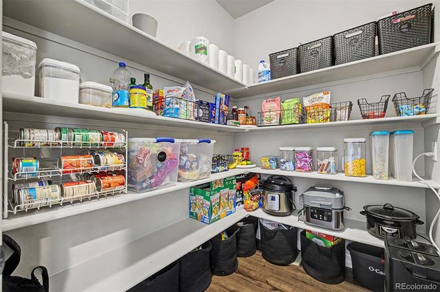7297 S Scottsburg Way, Aurora, CO 80016