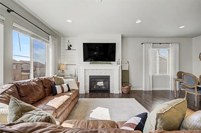 7297 S Scottsburg Way, Aurora, CO 80016