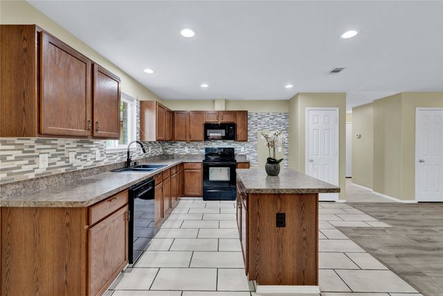 3200 Crofton Drive, Fort Worth, TX 76137