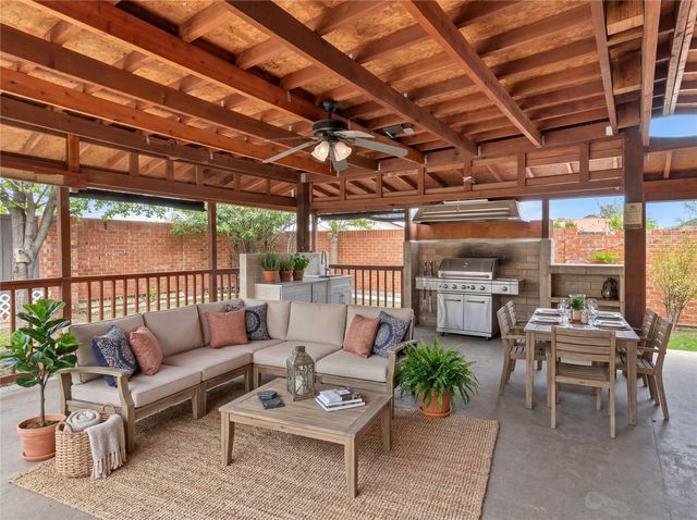 3200 Crofton Drive, Fort Worth, TX 76137