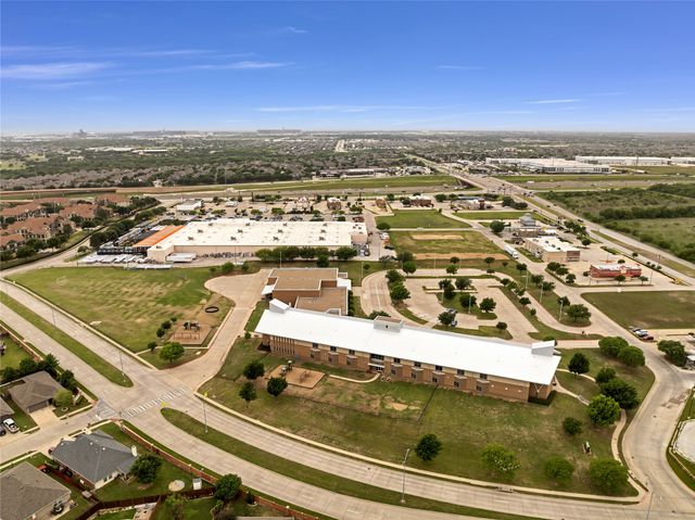 3200 Crofton Drive, Fort Worth, TX 76137