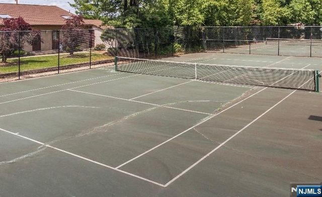 141 Wedgewood Drive 18, Woodland Park, NJ 07424