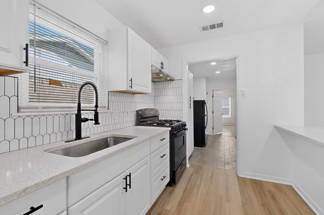 419 TEAKWOOD, Mesquite, TX 75149