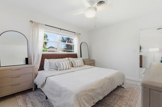1850 SE 7th Street B, Pompano Beach, FL 33060