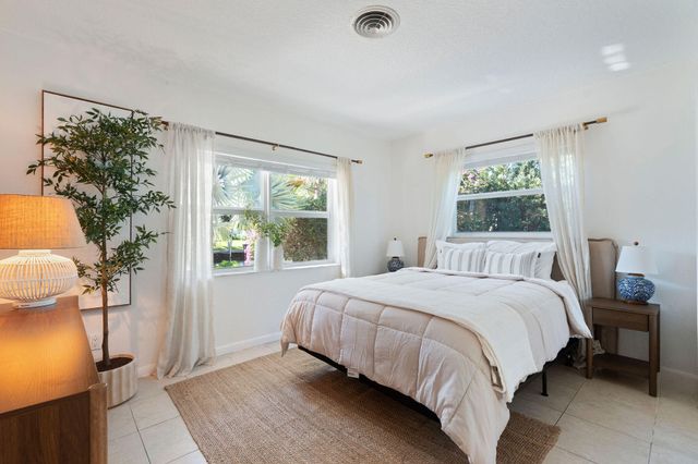 1850 SE 7th Street B, Pompano Beach, FL 33060