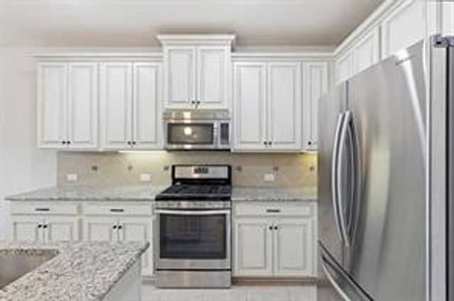 555 Waterloo Drive, Lewisville, TX 75067