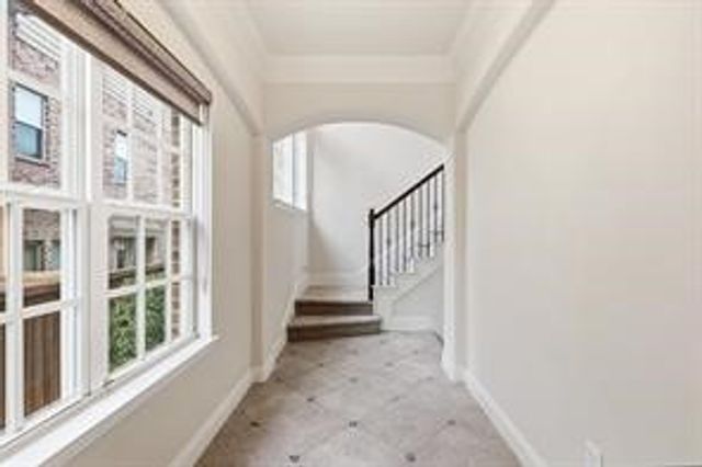 555 Waterloo Drive, Lewisville, TX 75067