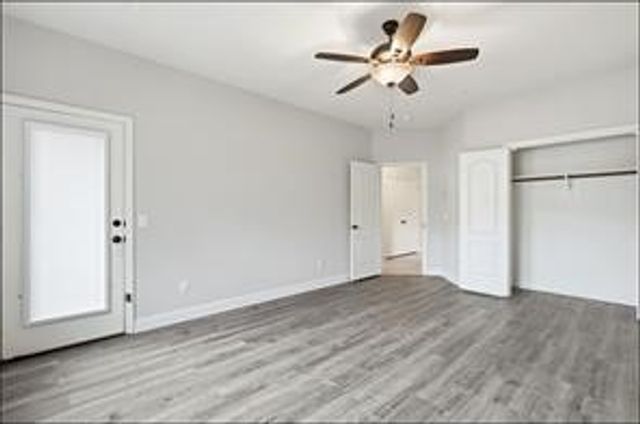 555 Waterloo Drive, Lewisville, TX 75067