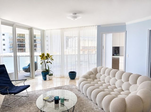 6301 Collins Ave 1504, Miami Beach, FL 33141