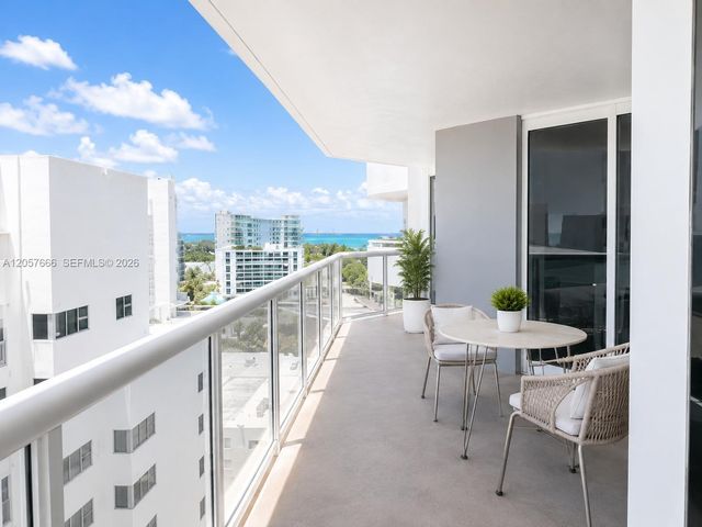 6301 Collins Ave 1504, Miami Beach, FL 33141