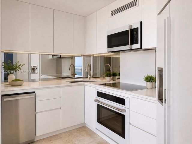 6301 Collins Ave 1504, Miami Beach, FL 33141