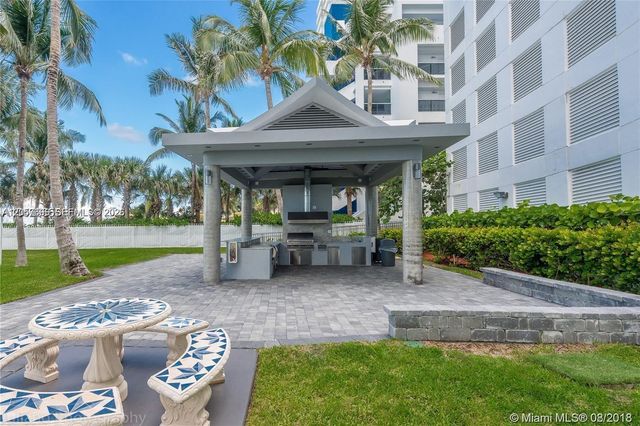 6301 Collins Ave 1504, Miami Beach, FL 33141