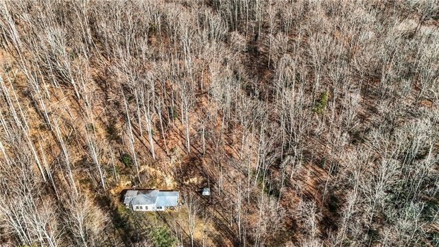 60 Chestnut Mountain Road, Travelers Rest, SC 29690