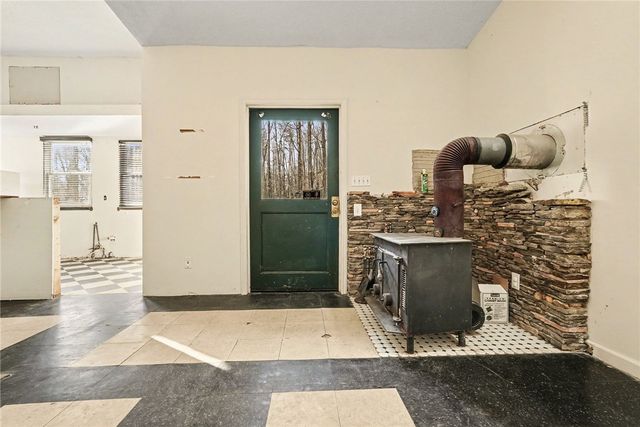 60 Chestnut Mountain Road, Travelers Rest, SC 29690