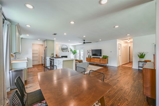 5815 Clendenin Avenue, Dallas, TX 75228