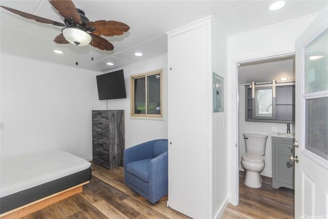 2343 Kuahea Street, Honolulu, HI 96816