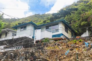 2343 Kuahea Street, Honolulu, HI 96816