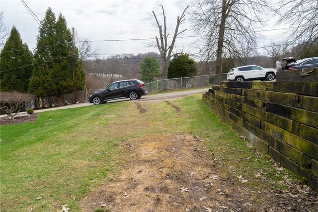 922 8th, Verona, PA 15147