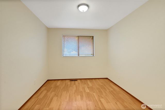 9035 Skokomish Way NE, Olympia, WA 98516