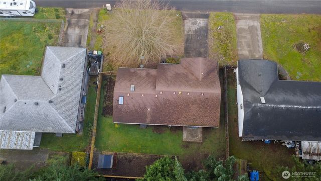 9035 Skokomish Way NE, Olympia, WA 98516