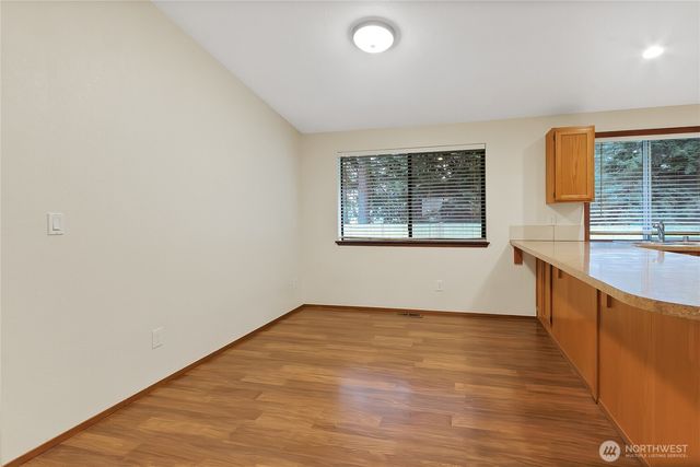 9035 Skokomish Way NE, Olympia, WA 98516