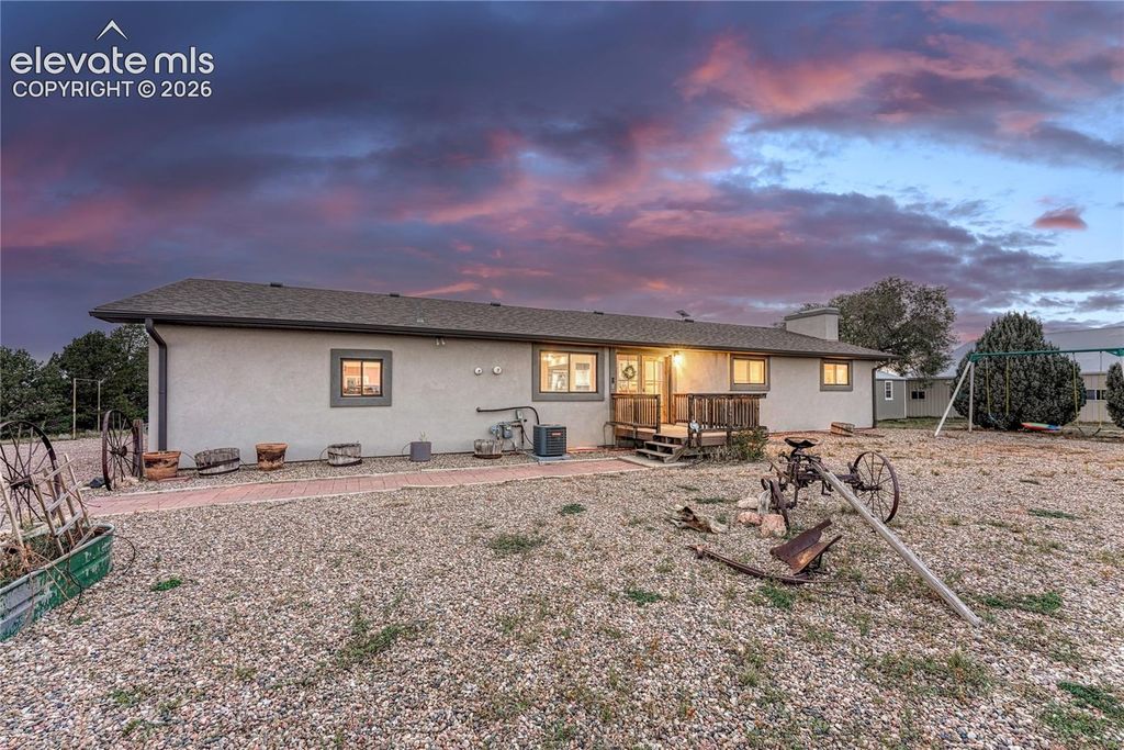 11170 Peaceful Valley Road, Colorado Springs, CO 80925 — photo 2