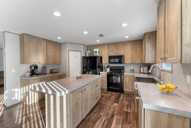 6913 Fm 3081 Road, Willis, TX 77378