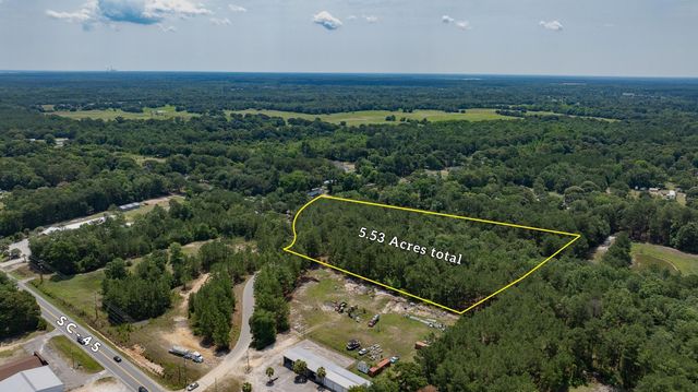 5 Broken Arrow Road, Eutawville, SC 29048