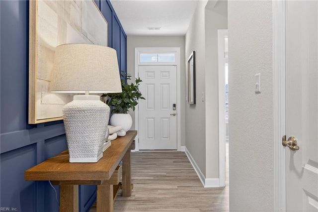 325 Tarn CT, Suffolk, VA 23434