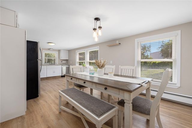 205 Read Avenue, Coventry, RI 02816