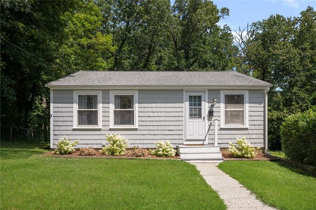 205 Read Avenue, Coventry, RI 02816