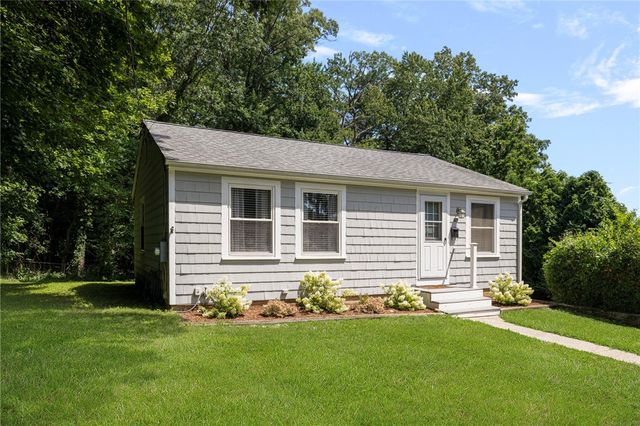 205 Read Avenue, Coventry, RI 02816