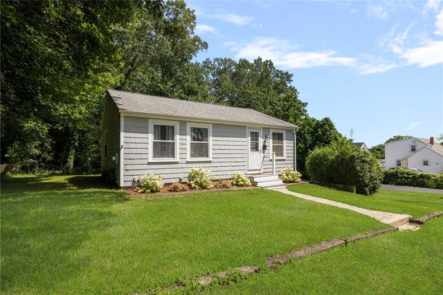 205 Read Avenue, Coventry, RI 02816