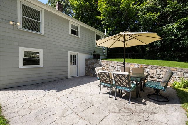 205 Read Avenue, Coventry, RI 02816
