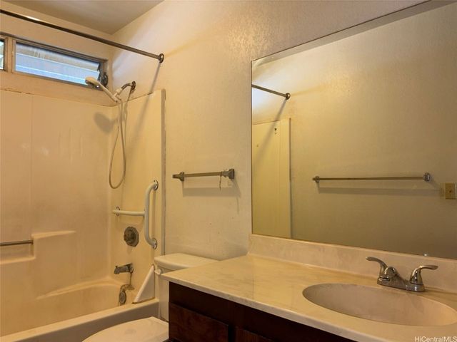 1146 Aikoo Place, Pearl City, HI 96782
