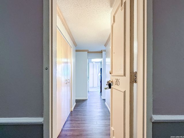 7039 San Pedro Ave Apt 205, San Antonio, TX 78216