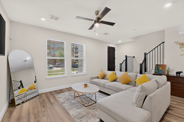 605 Friendswood dr, Plano, TX 75075