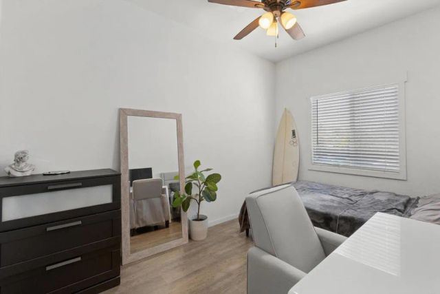 1045 E Vista Way 14, Vista, CA 92084