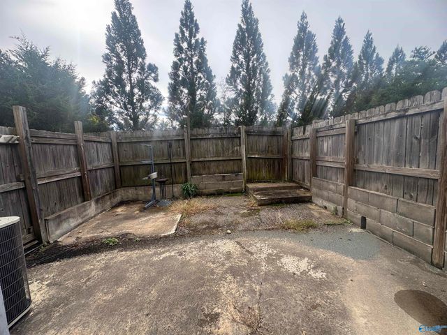 210 Marinawoods Drive e, Huntsville, AL 35803