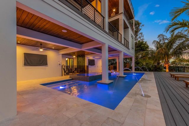 515 LOQUAT DRIVE, Anna Maria, FL 34216