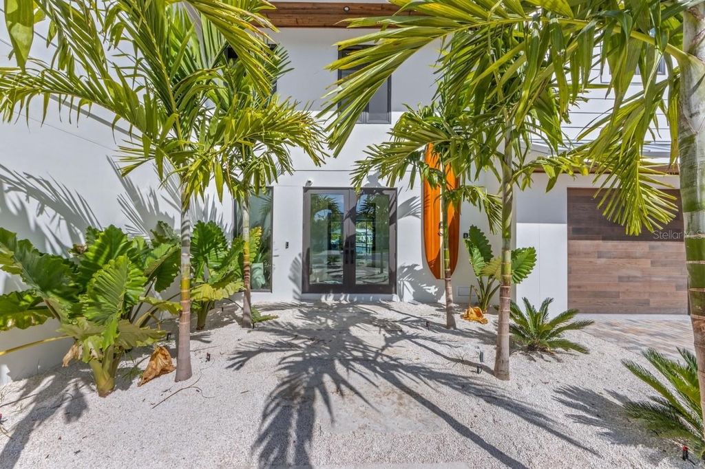 515 LOQUAT DRIVE, ANNA MARIA, FL 34216 — photo 4
