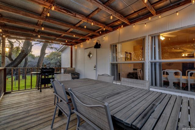 1047 Lonesome, Canyon Lake, TX 78133