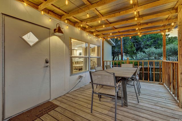 1047 Lonesome, Canyon Lake, TX 78133