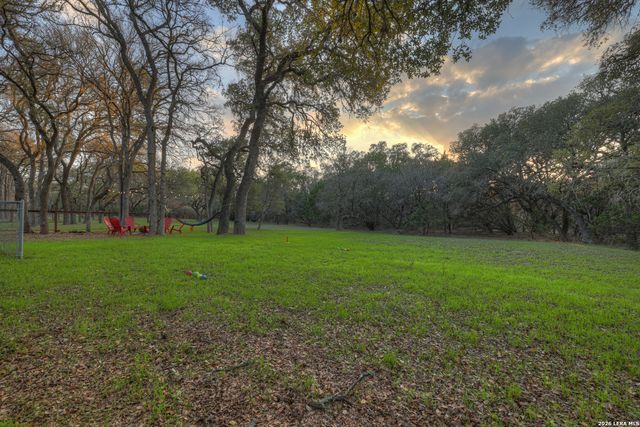 1047 Lonesome, Canyon Lake, TX 78133