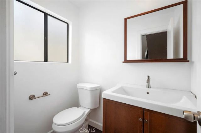 300 N Isabel Street 10, Glendale, CA 91206