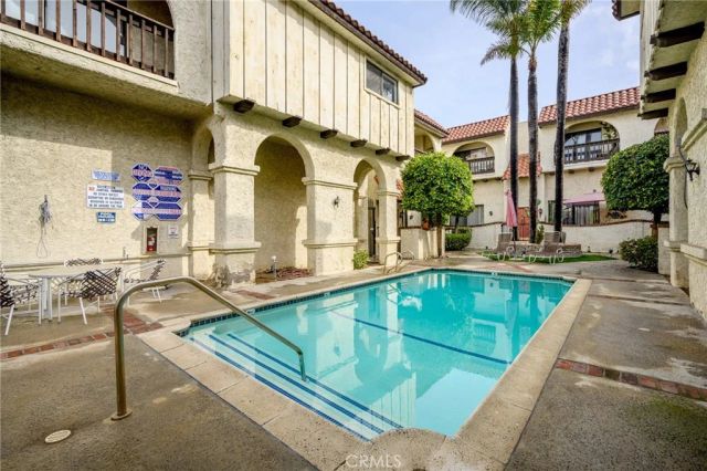 300 N Isabel Street 10, Glendale, CA 91206