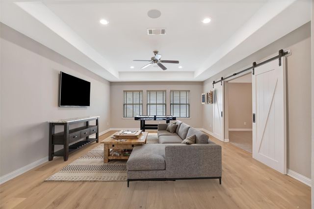 19110 Desert Eagle Drive, Tomball, TX 77377