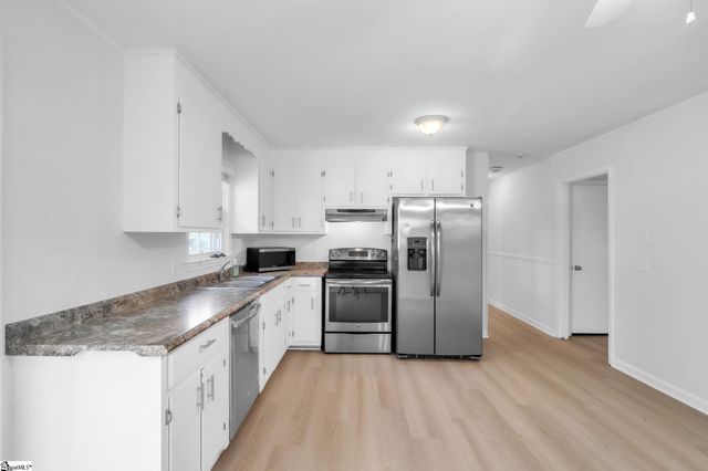 103 Davis Drive, Piedmont, SC 29673