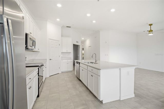 5695 PALMER CIRCLE 203, Bradenton, FL 34211